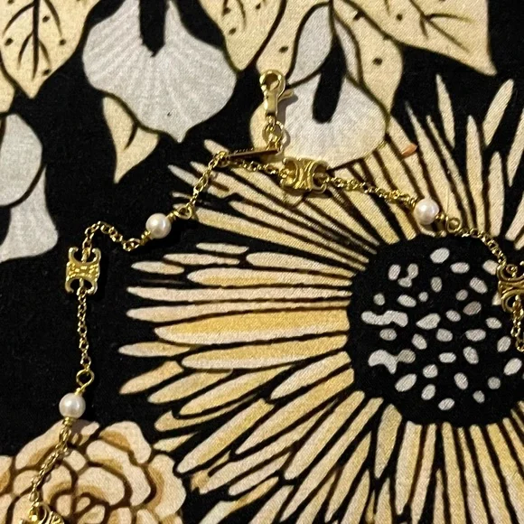 Celine Triomphe Pearl Chain Bracelet Gold Plated 7” Adjustable Dainty Designer - Picture 5 of 10